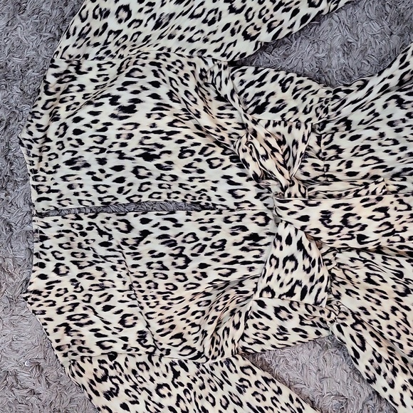 L'ATISTE Leopard Print Romper - Picture 9 of 14
